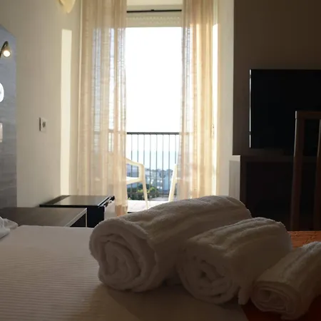 Szálloda Madison 3*