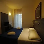 Madison Hotel 3*