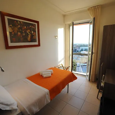 Madison Gabicce Mare