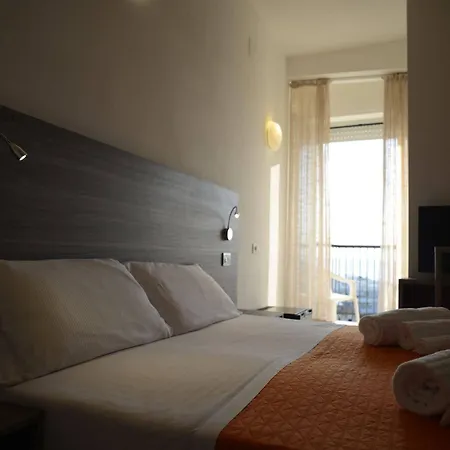Madison Hotel